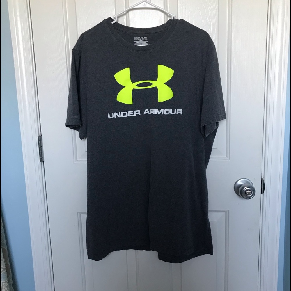Xl gray men’s under armor tee shirt